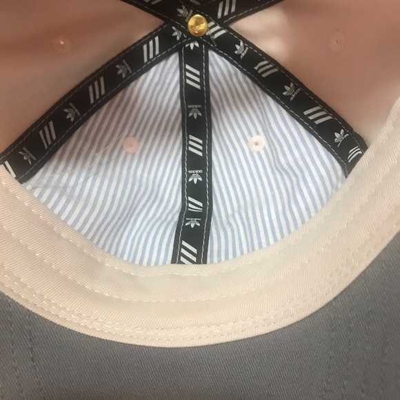 Adidas Originals Icey Mauve Adjustable Cap - Picture 7 of 8